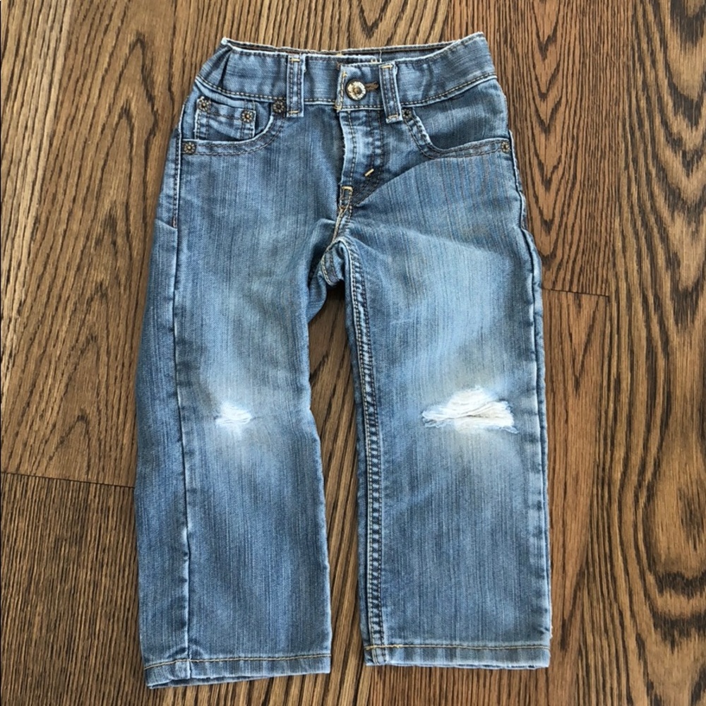 Levi’s 514 straight leg jeans